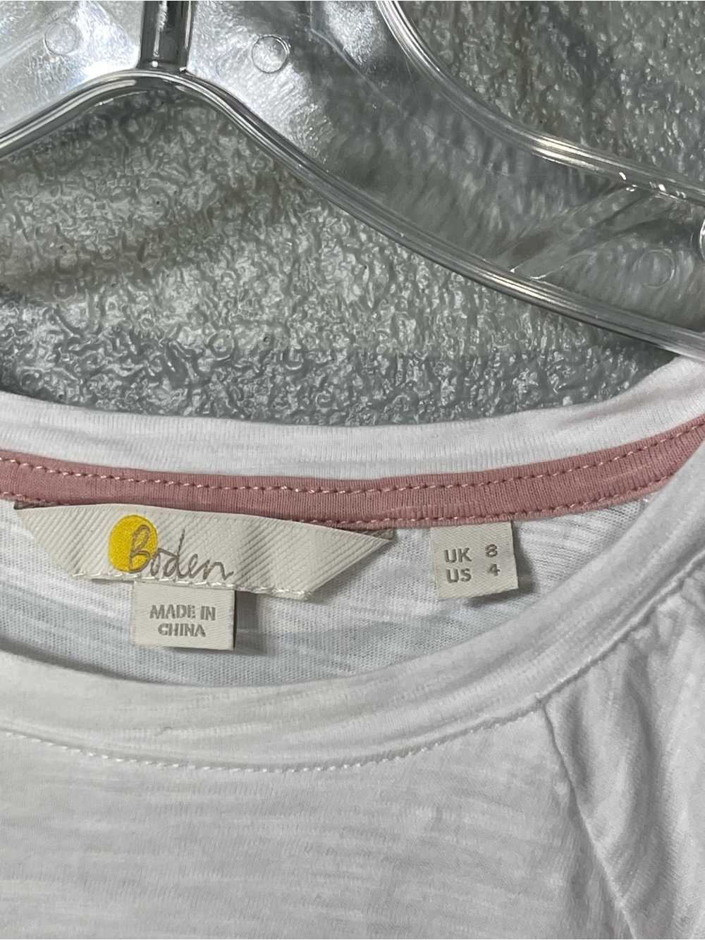 Boden White Tee with Floral Embroidered Ruffle Sleeves - Size 4 - Picture 3 of 4